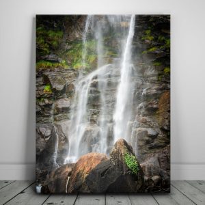 Falling Canvas